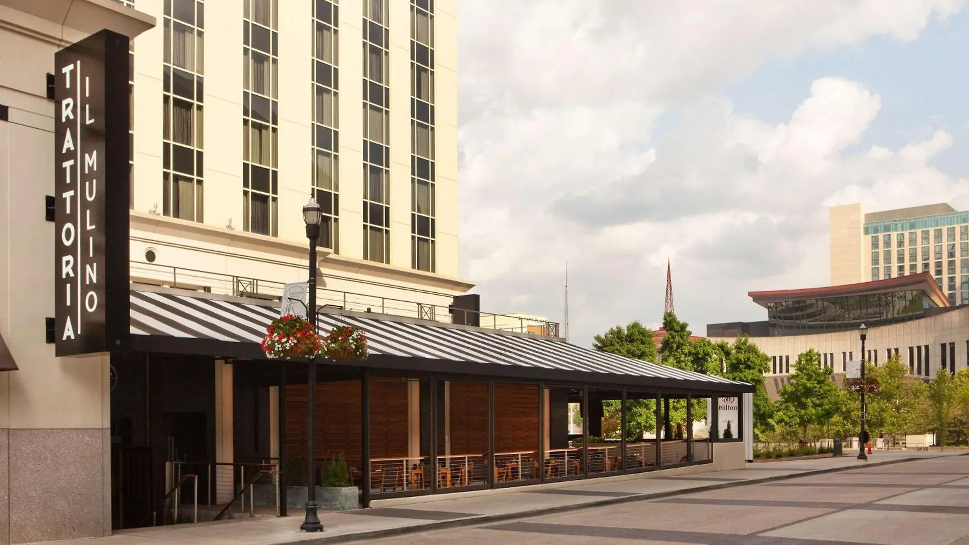 Hilton Nashville Downtown Hotel
