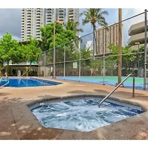 https://spacious-studio-w-parking-beach-mall-park.hotelsinhawaii.org