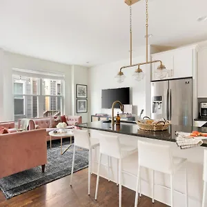 Hart 16 By Avantstay Gorgeous Town House W Modern Amenities In Nashville
